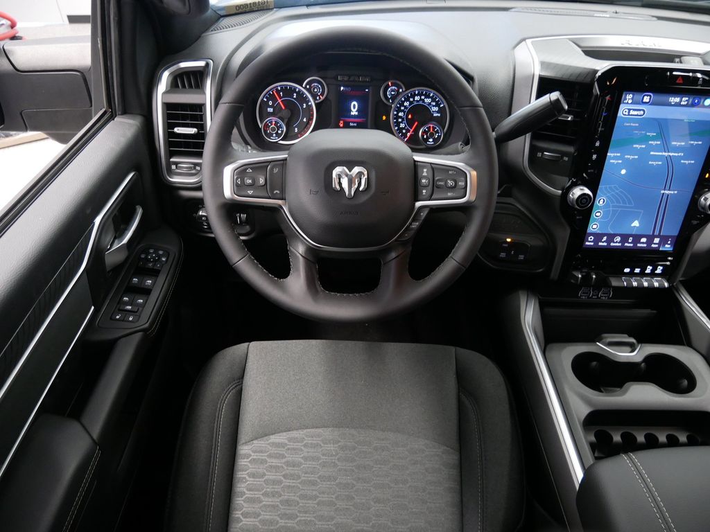2026 RAM 2500 Big Horn - Photo 8