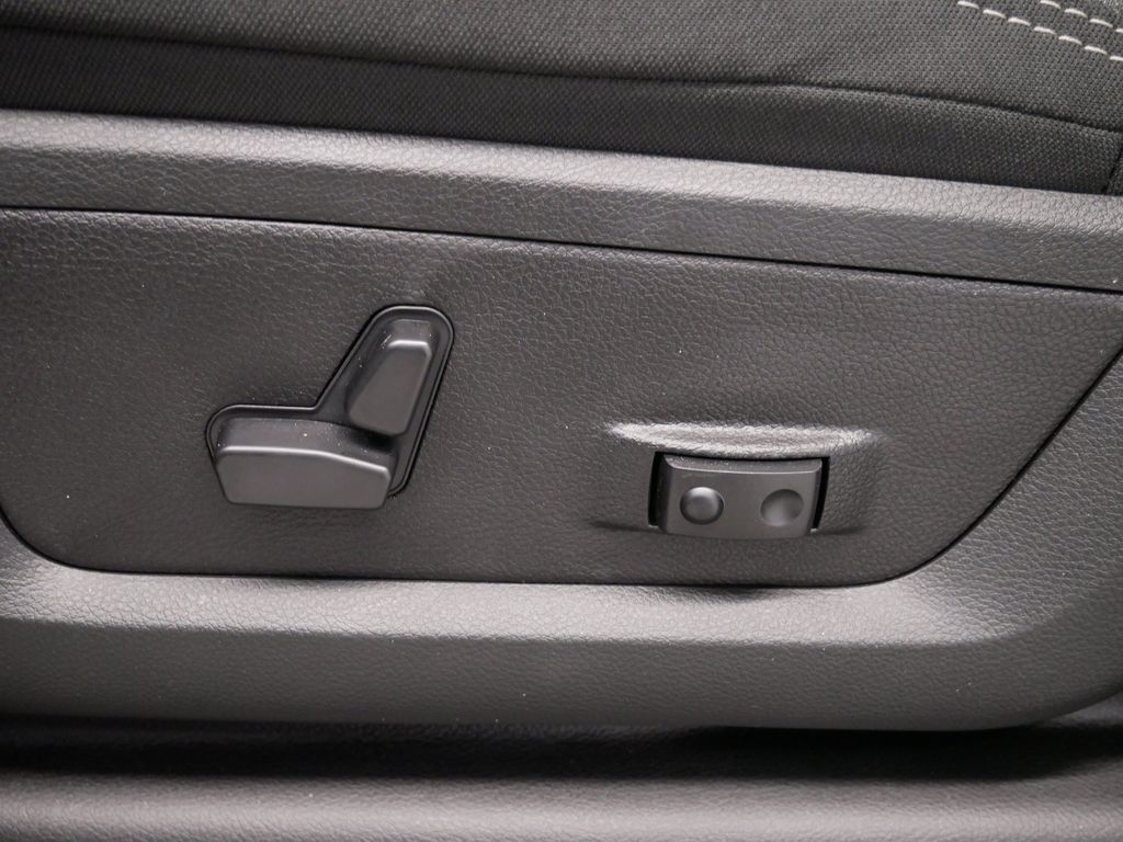 2026 RAM 2500 Big Horn - Photo 22