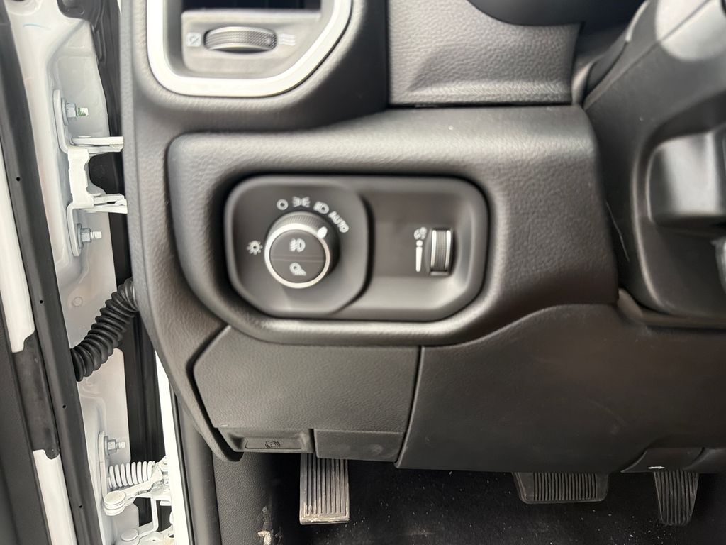 Thumbnail: 2026 RAM 2500 - 24