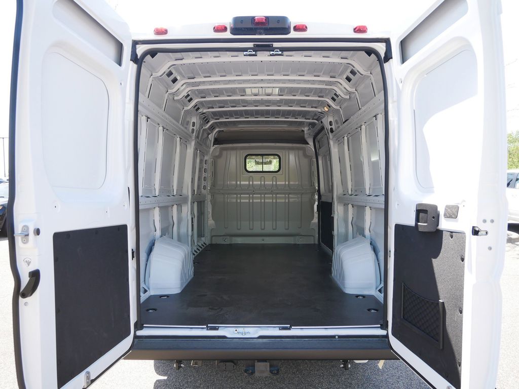 2025 RAM ProMaster 3500 15