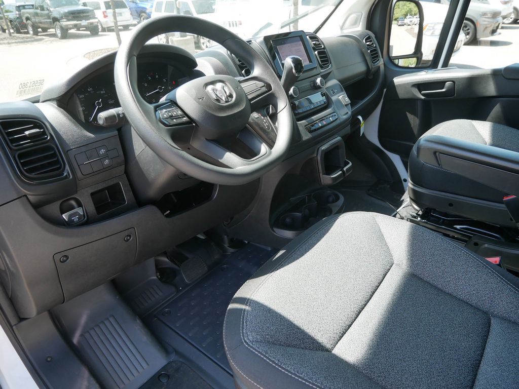 2025 RAM ProMaster 3500 8