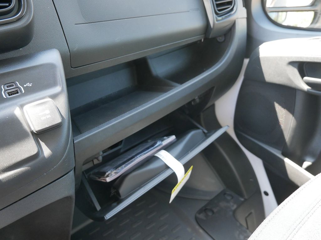 2025 RAM ProMaster 3500 43