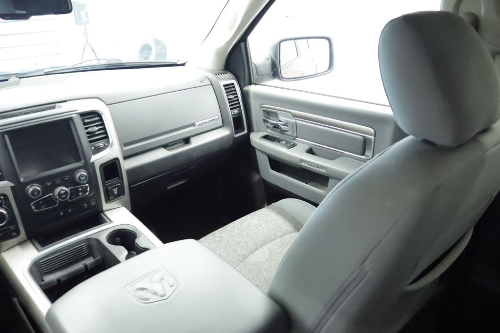 Thumbnail: 2017 RAM 1500 - 10