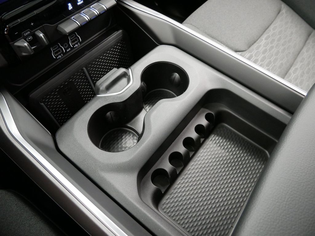 Thumbnail: 2026 RAM 1500 - 23