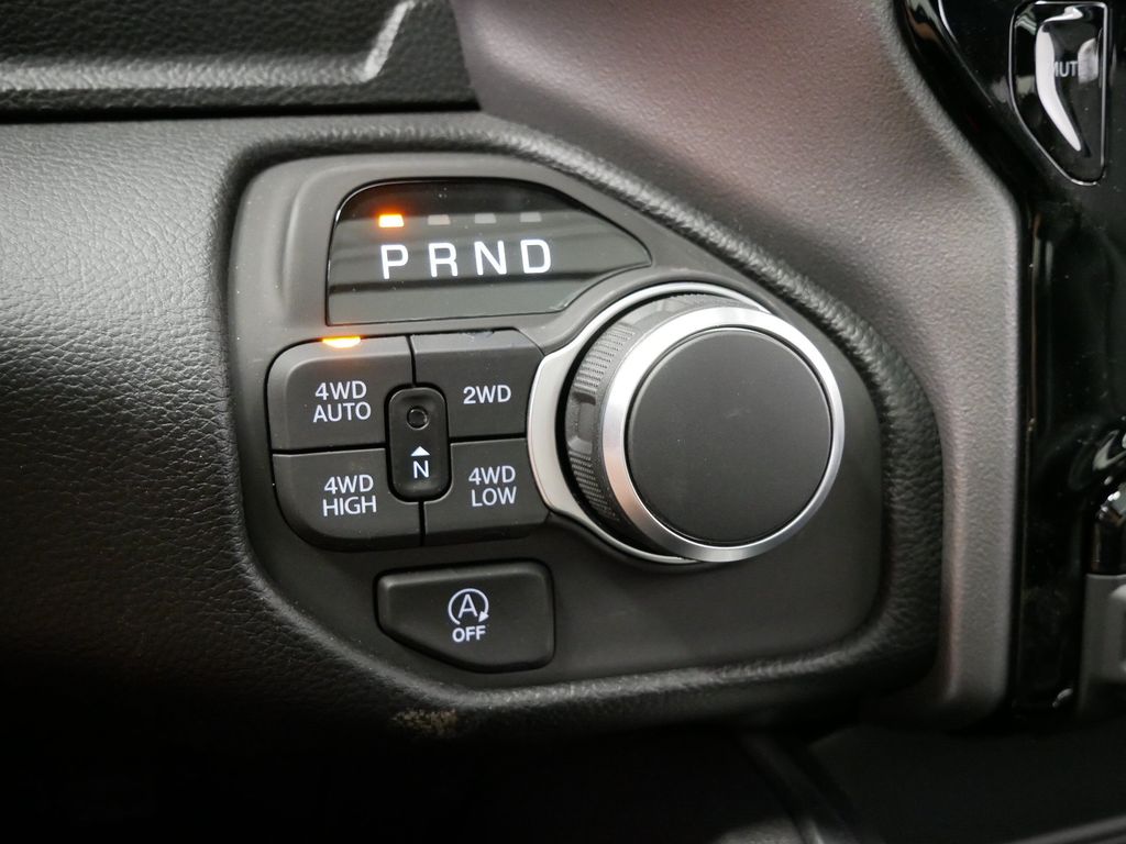 Thumbnail: 2026 RAM 1500 - 26