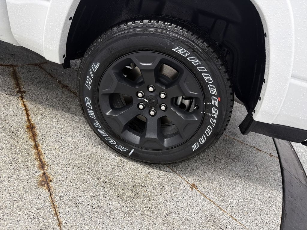 Thumbnail: 2026 RAM 1500 - 20