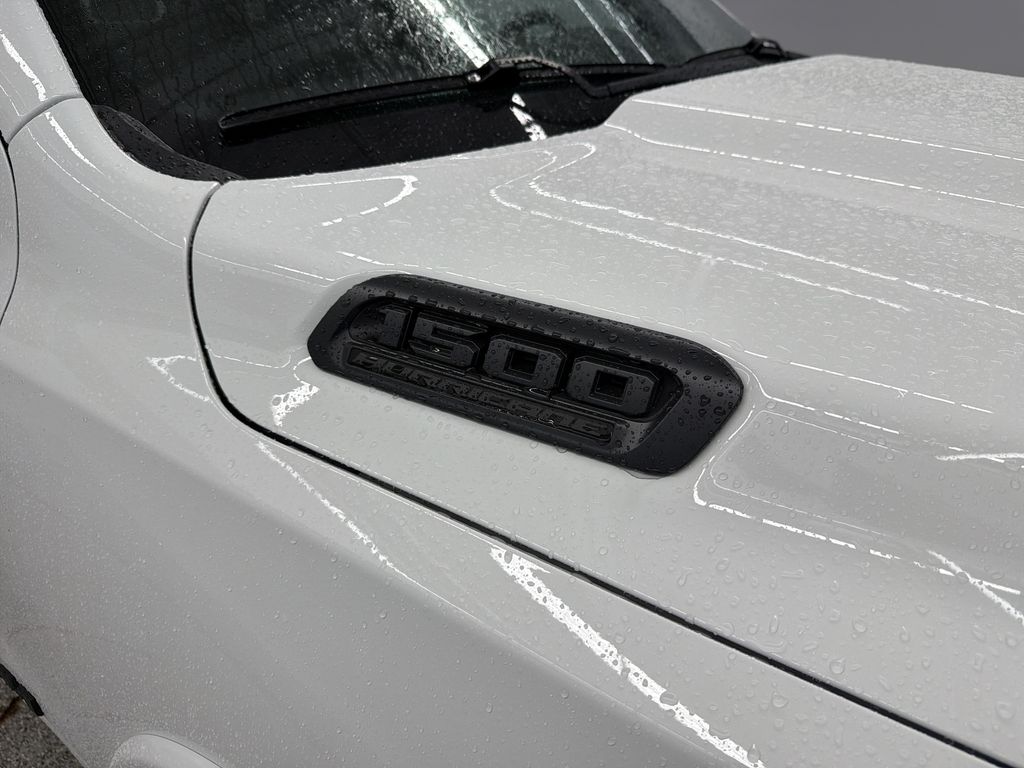 Thumbnail: 2026 RAM 1500 - 6
