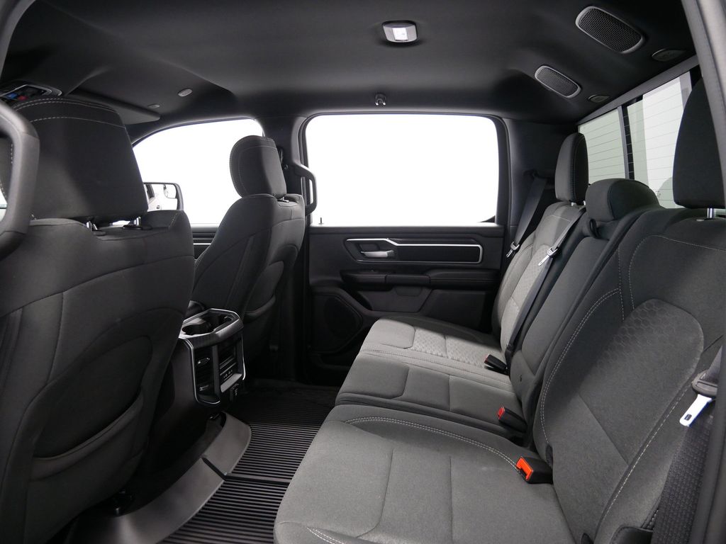 Thumbnail: 2026 RAM 1500 - 10