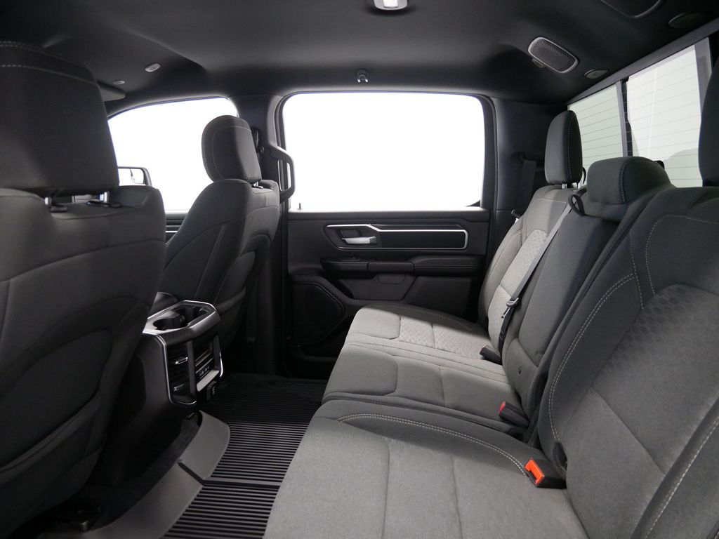 Thumbnail: 2026 RAM 1500 - 10