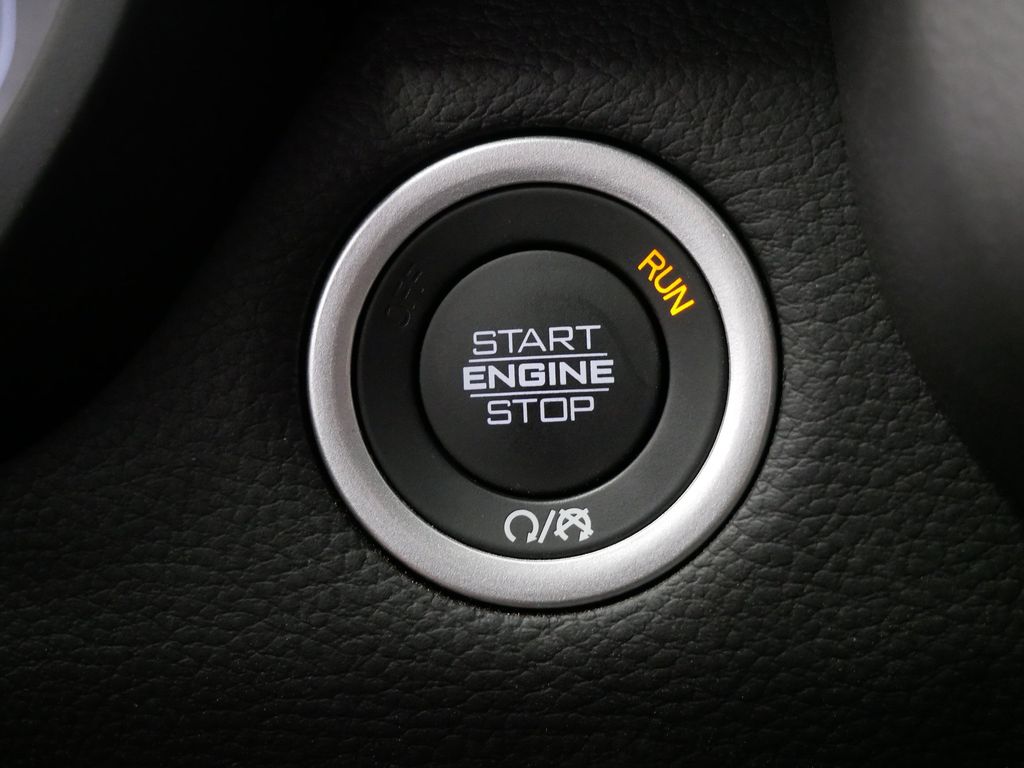 Thumbnail: 2026 RAM 1500 - 27