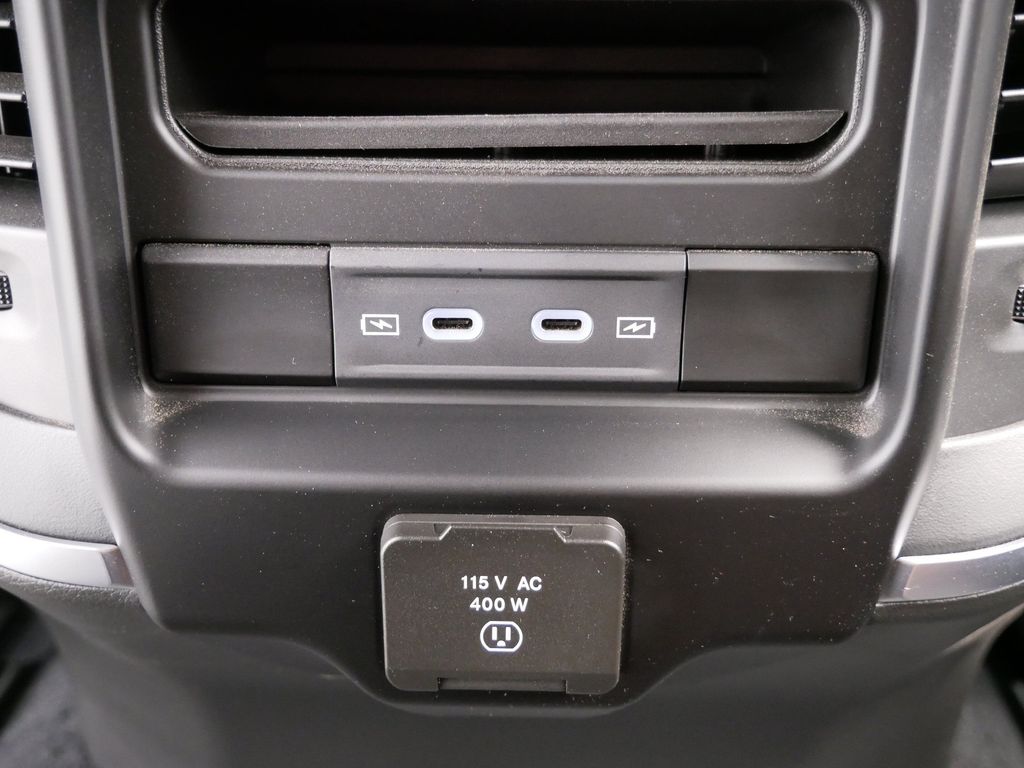 Thumbnail: 2026 RAM 1500 - 19