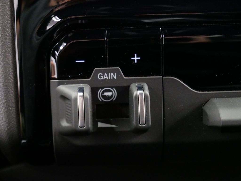 Thumbnail: 2026 RAM 1500 - 12
