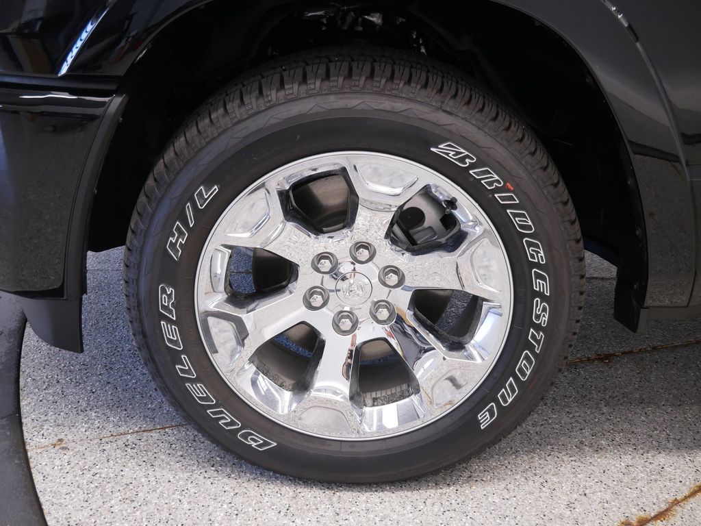 Thumbnail: 2026 RAM 1500 - 7
