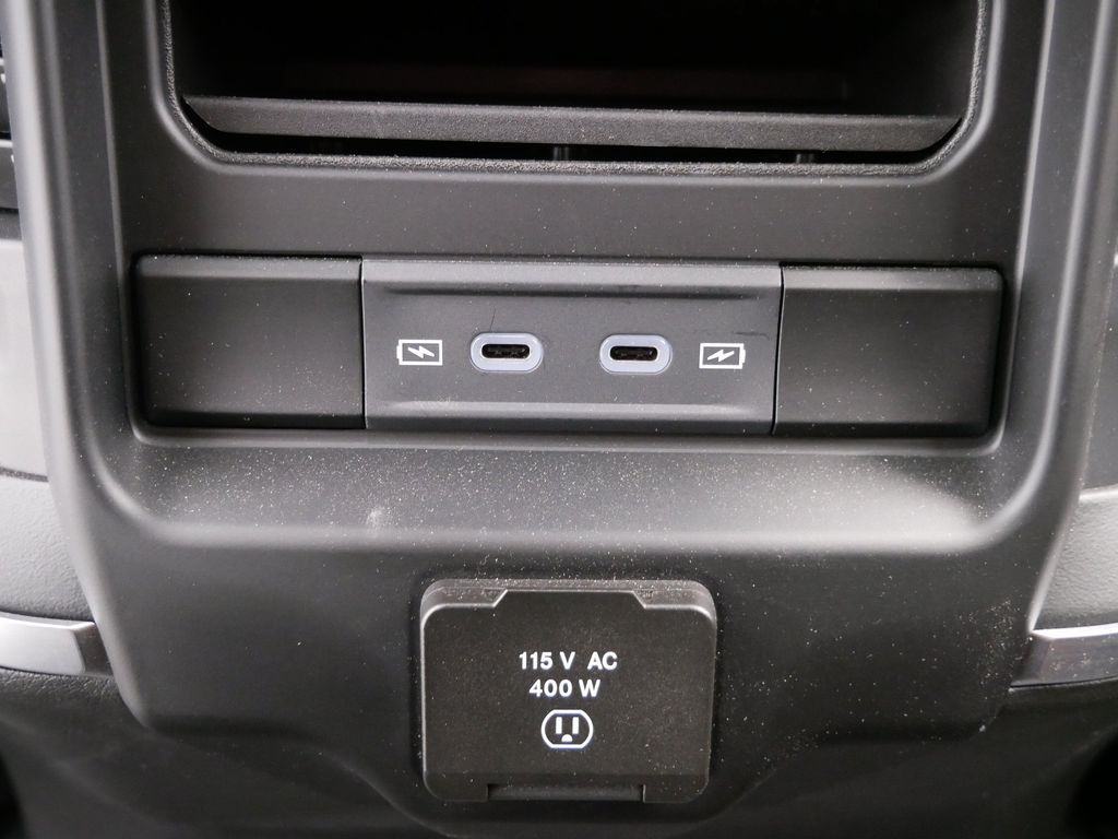 Thumbnail: 2026 RAM 1500 - 18