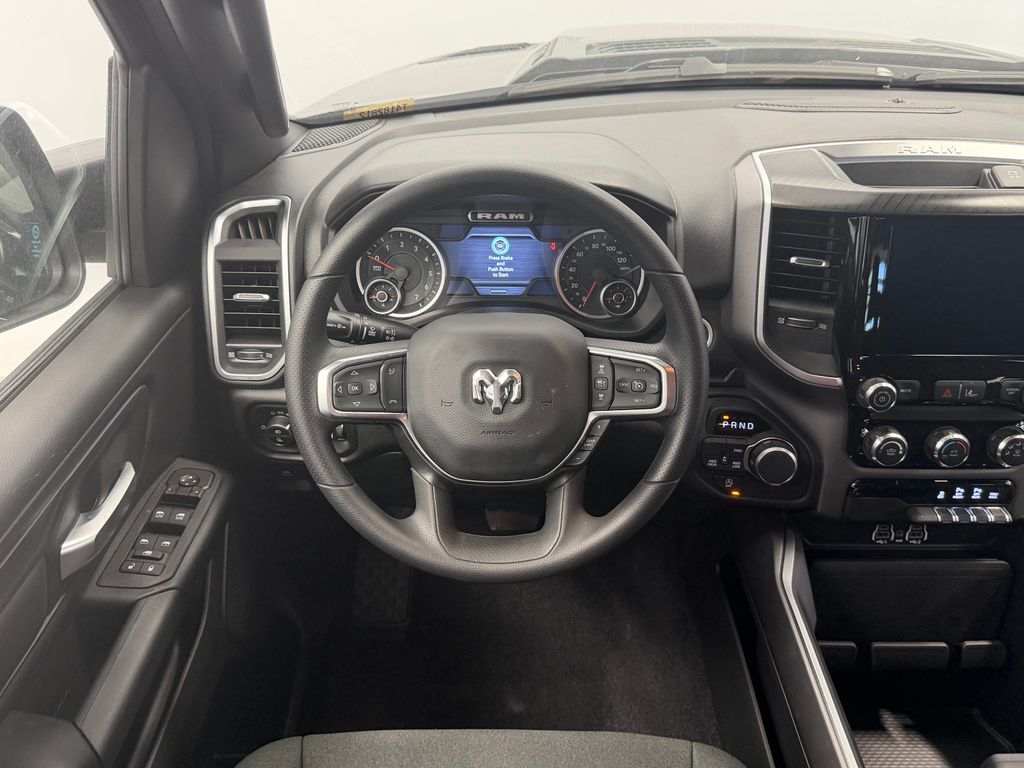 Thumbnail: 2026 RAM 1500 - 9