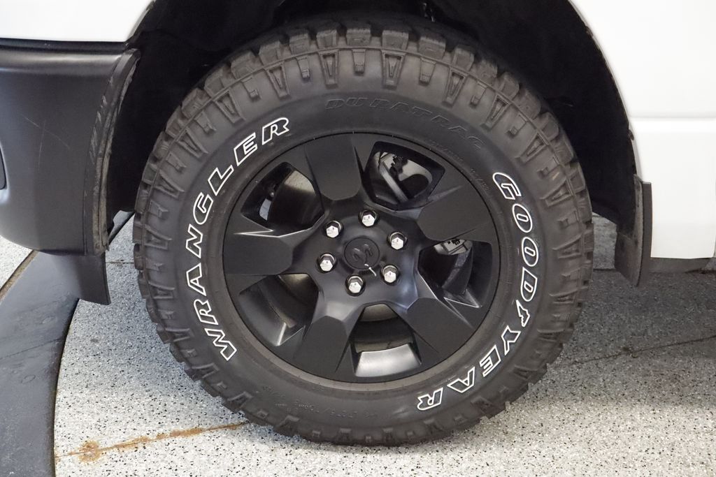Thumbnail: 2026 RAM 1500 - 7