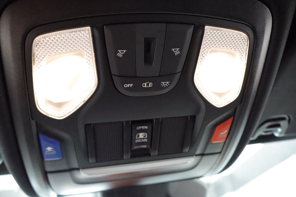 Thumbnail: 2026 RAM 1500 - 31