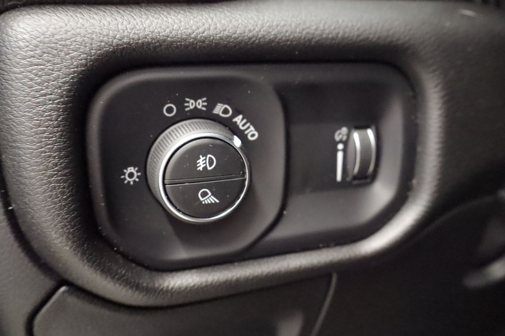 Thumbnail: 2026 RAM 1500 - 24
