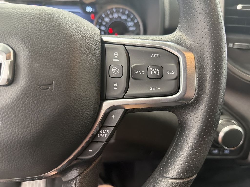 Thumbnail: 2026 RAM 1500 - 30
