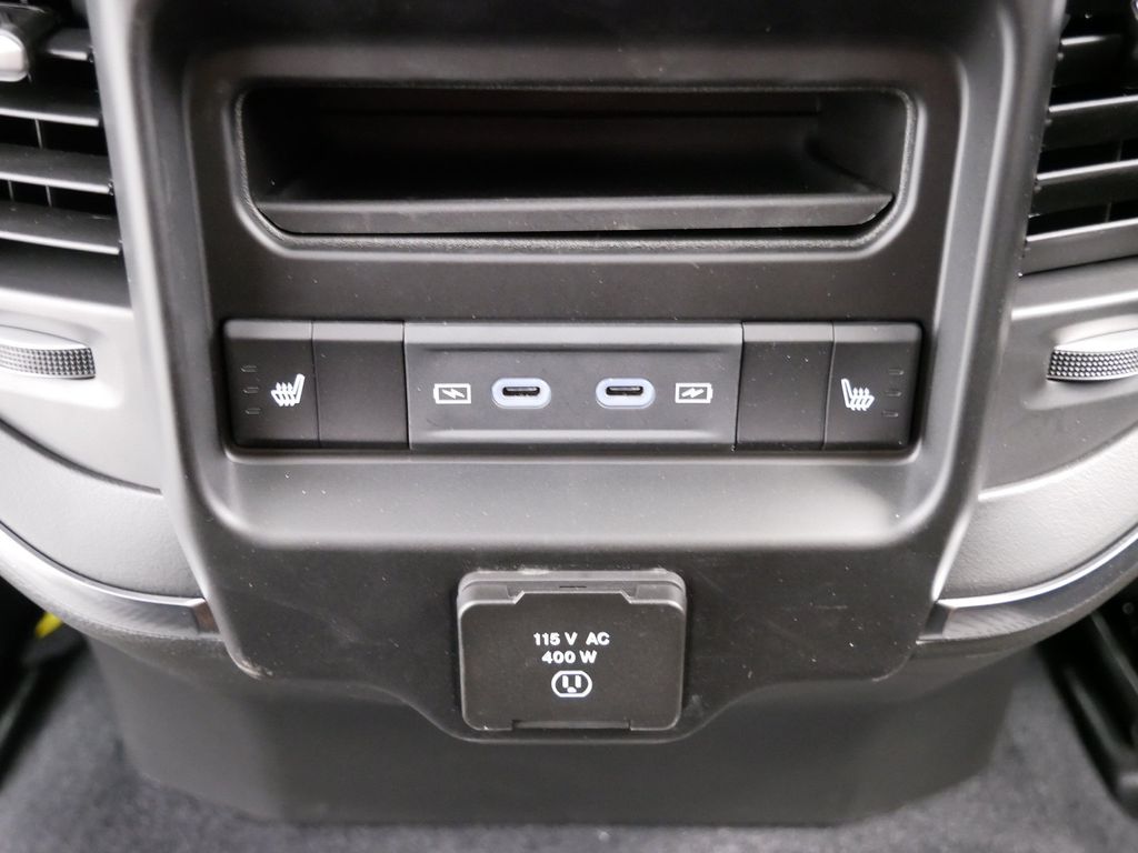 Thumbnail: 2026 RAM 1500 - 17
