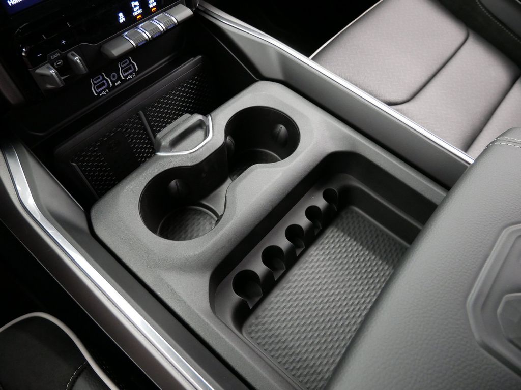 Thumbnail: 2026 RAM 1500 - 25