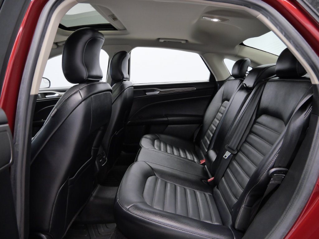 Thumbnail: 2017 Ford Fusion - 8