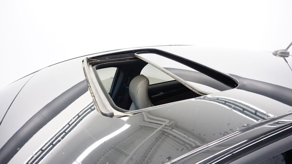 Thumbnail: 2017 Ford Fusion - 6