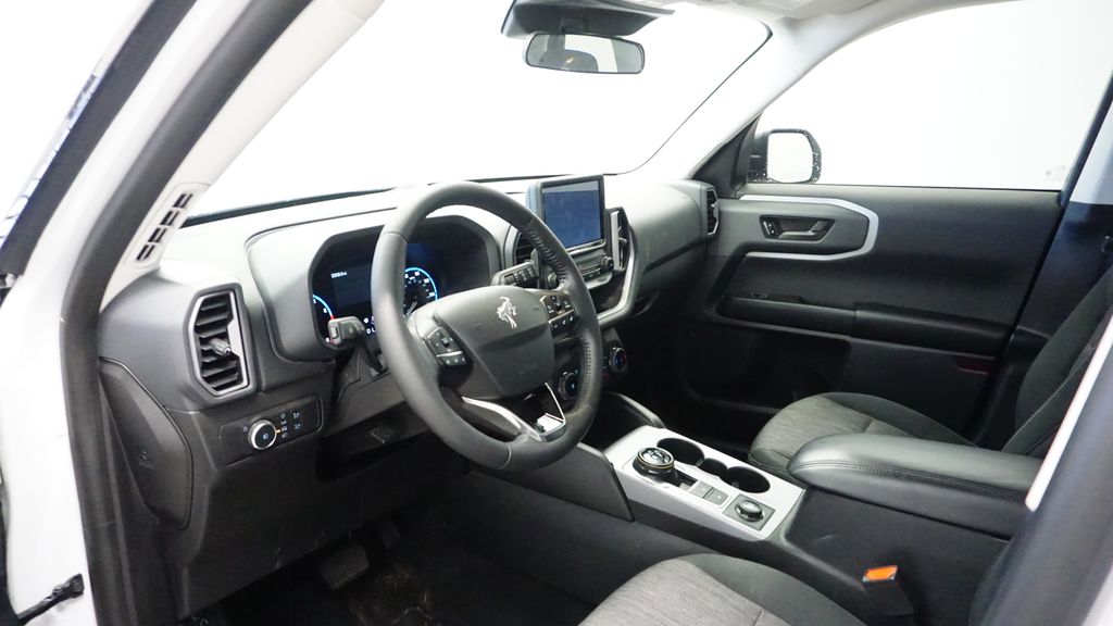 Thumbnail: 2022 Ford Bronco Sport - 2