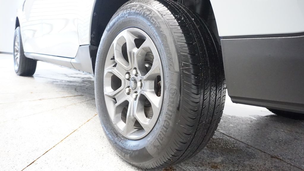 Thumbnail: 2023 Ford Maverick - 8