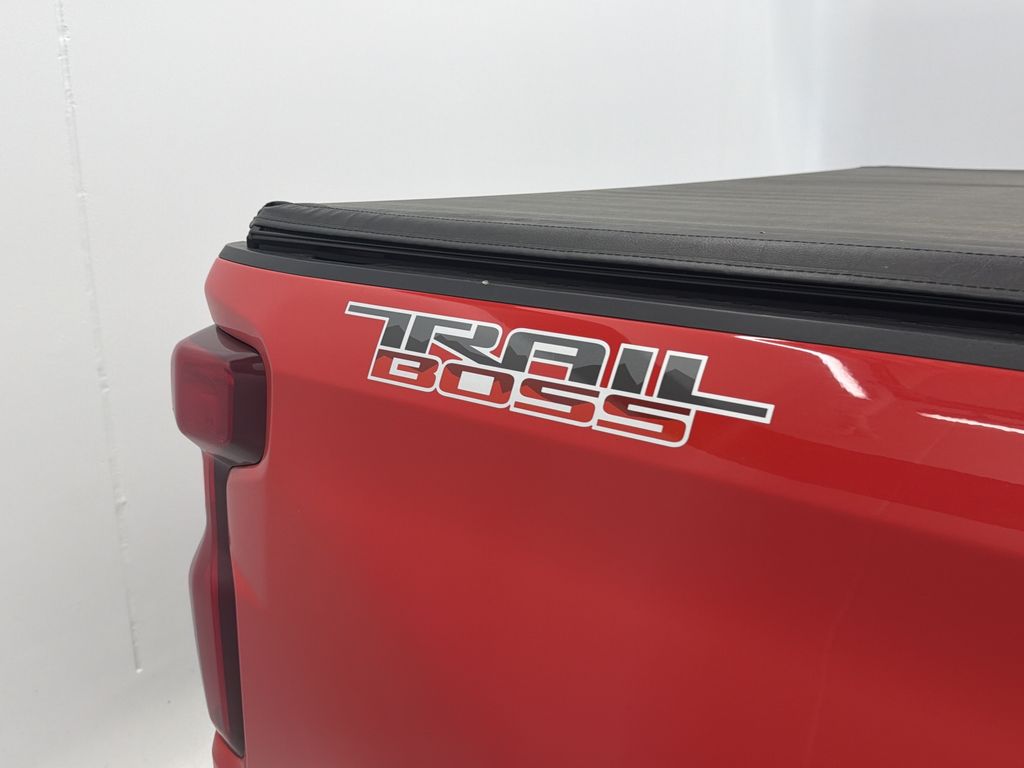 Thumbnail: 2022 Chevrolet Silverado 1500 - 23