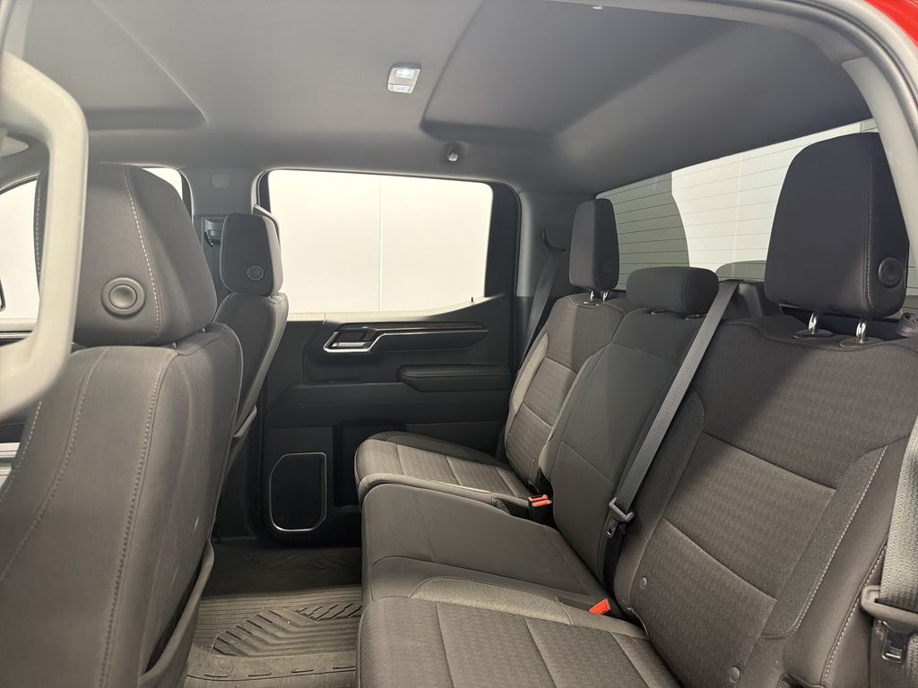Thumbnail: 2022 Chevrolet Silverado 1500 - 24