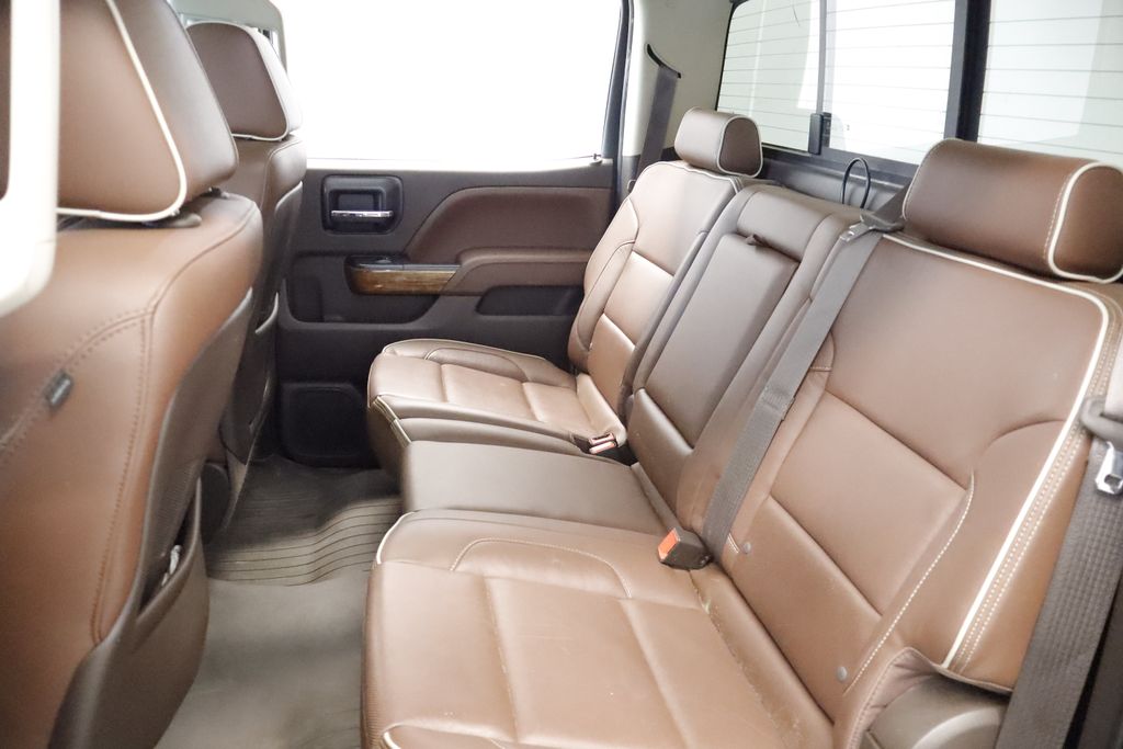 Thumbnail: 2015 Chevrolet Silverado 1500 - 23