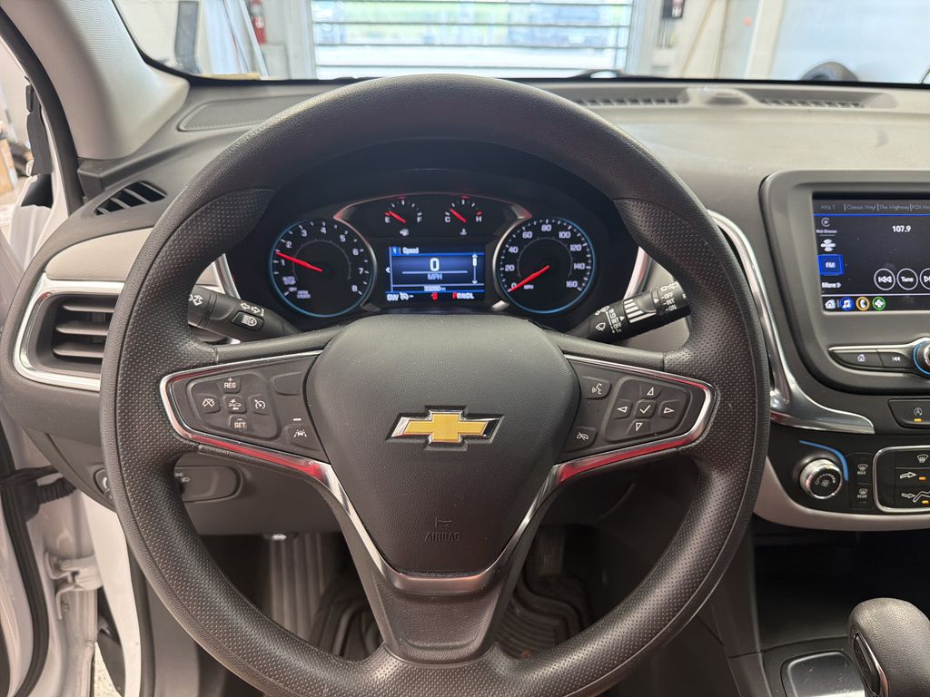 Thumbnail: 2023 Chevrolet Equinox - 21