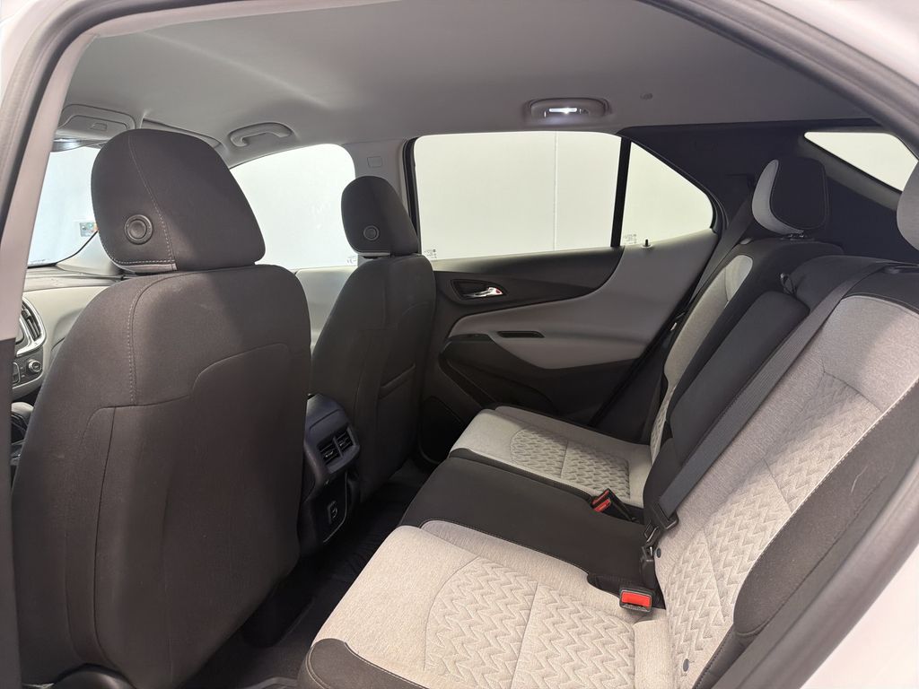 Thumbnail: 2023 Chevrolet Equinox - 9
