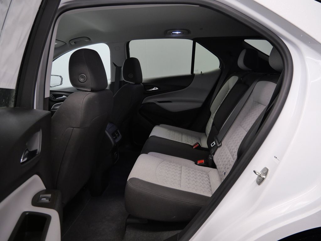 Thumbnail: 2023 Chevrolet Equinox - 10