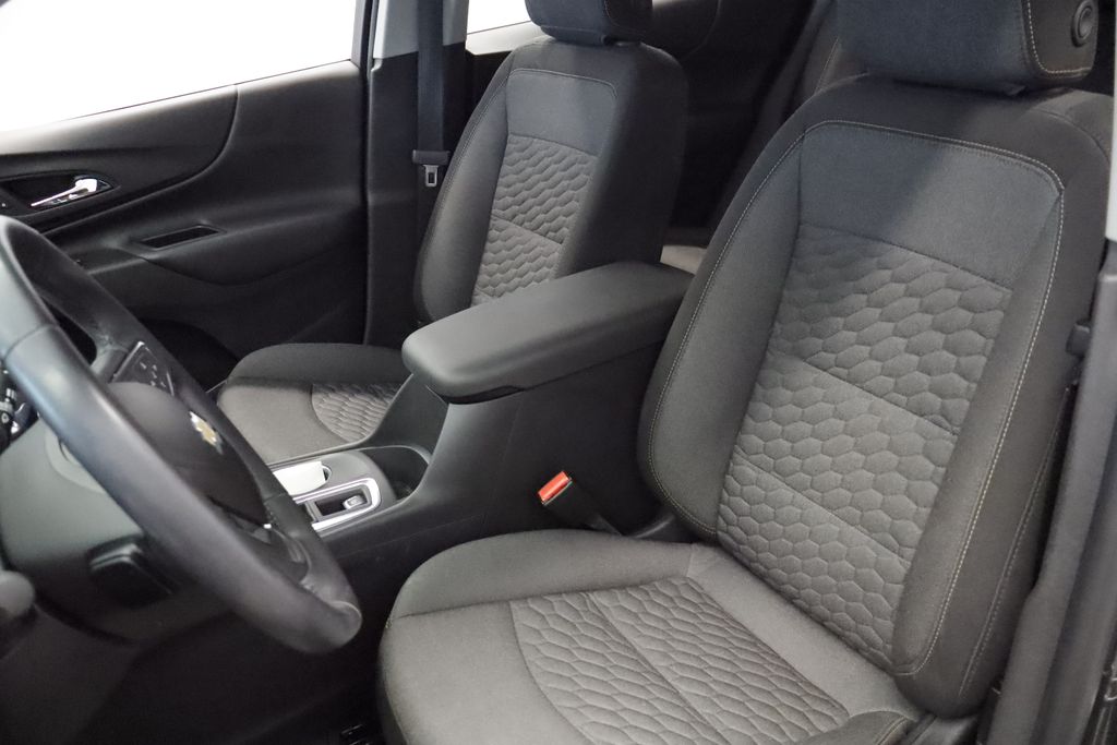 Thumbnail: 2020 Chevrolet Equinox - 9