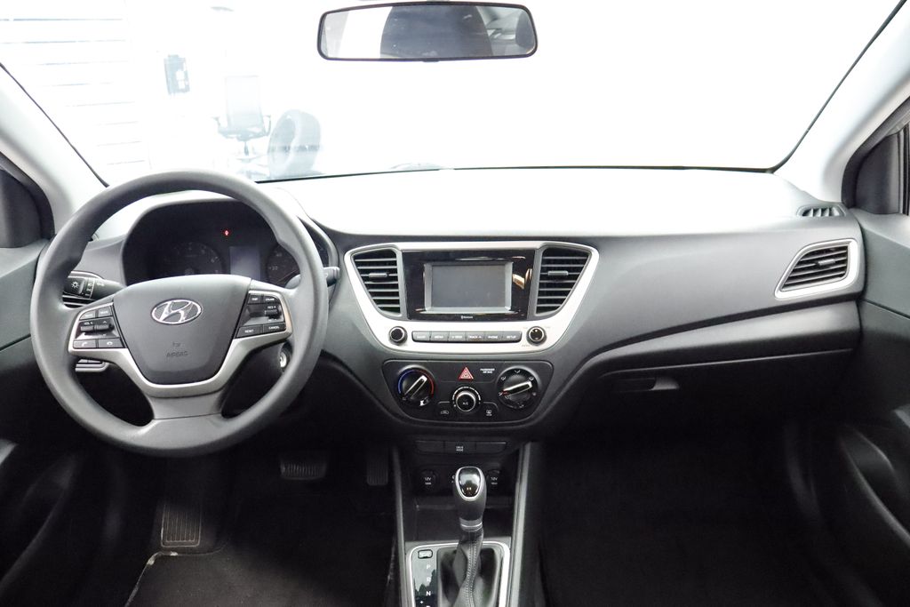 Thumbnail: 2022 Hyundai Accent - 2