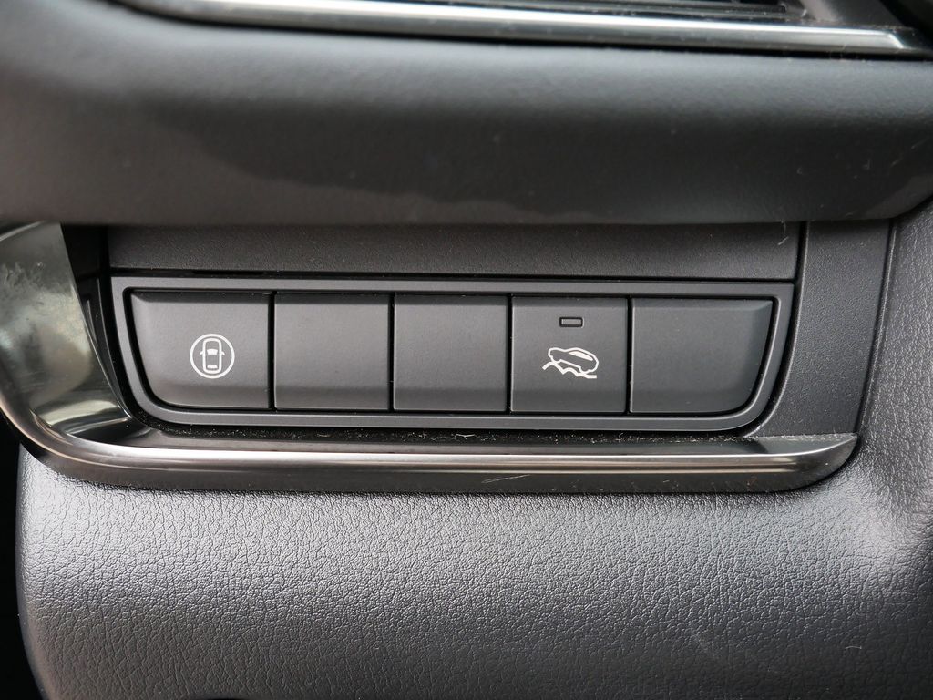 Thumbnail: 2020 Mazda CX-30 - 31