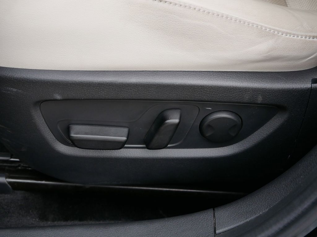 Thumbnail: 2020 Mazda CX-30 - 21