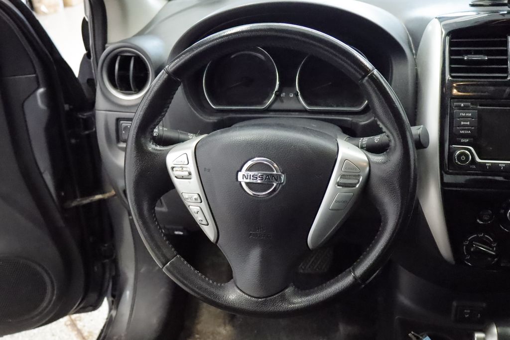 Thumbnail: 2018 Nissan Versa - 11