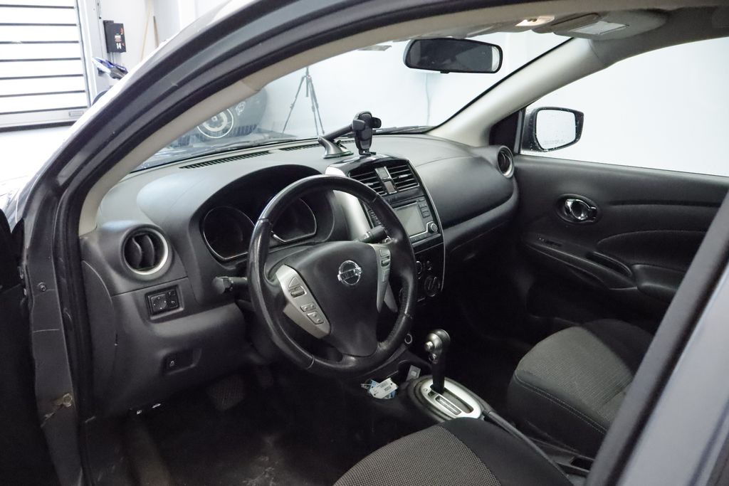Thumbnail: 2018 Nissan Versa - 2