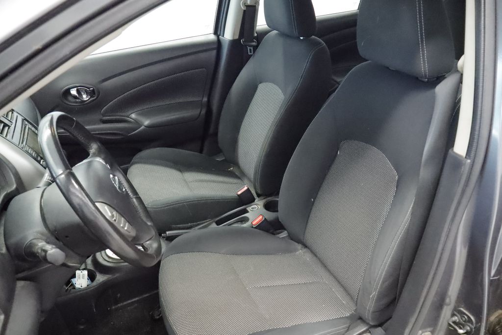 Thumbnail: 2018 Nissan Versa - 8