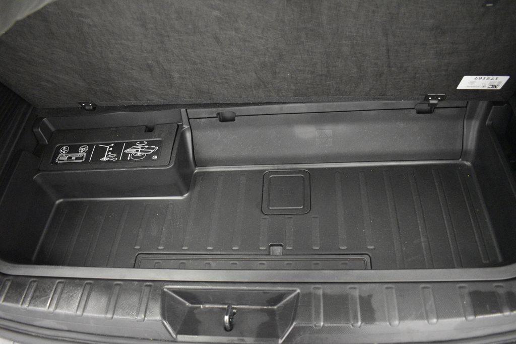 Thumbnail: 2023 Subaru Ascent - 15