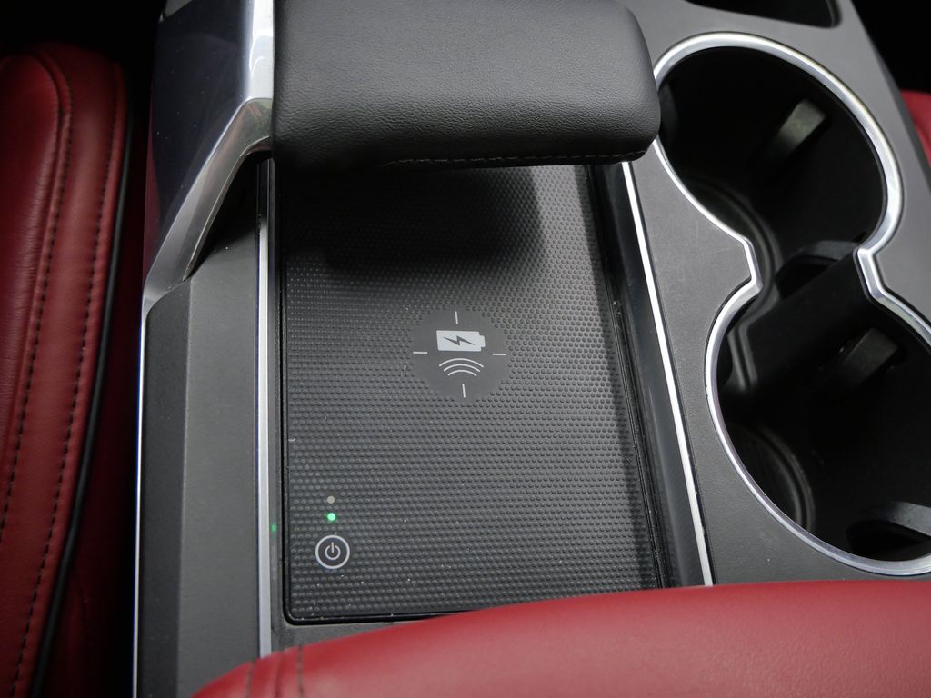 Thumbnail: 2022 Acura MDX - 25