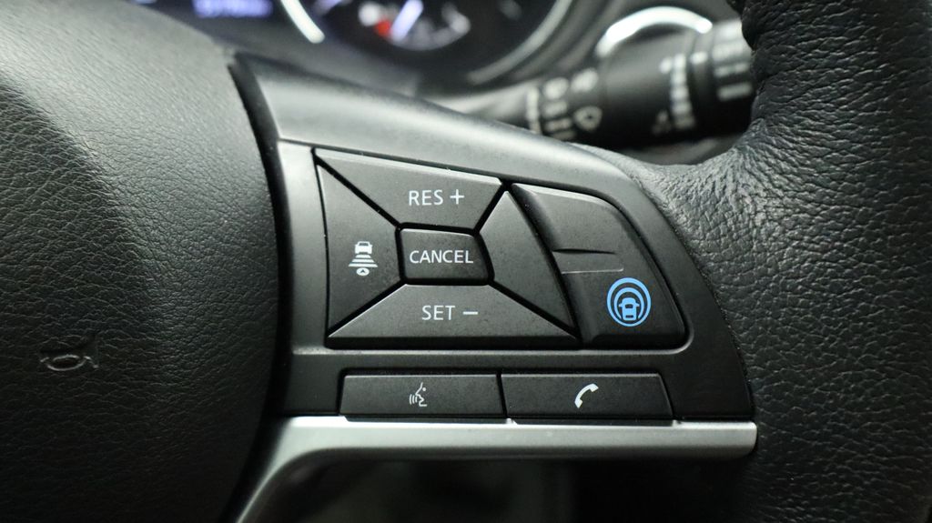 Thumbnail: 2020 Nissan Rogue - 36