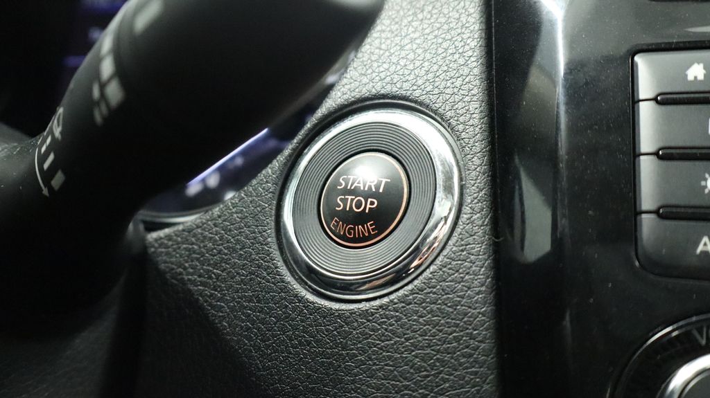 Thumbnail: 2020 Nissan Rogue - 34