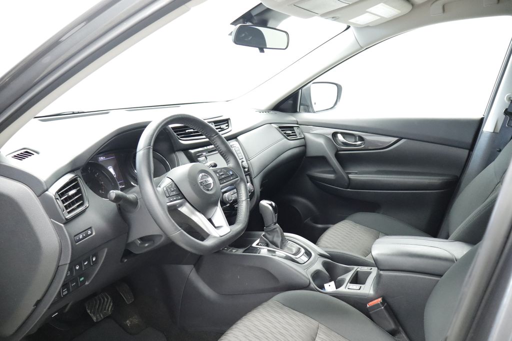 Thumbnail: 2020 Nissan Rogue - 11