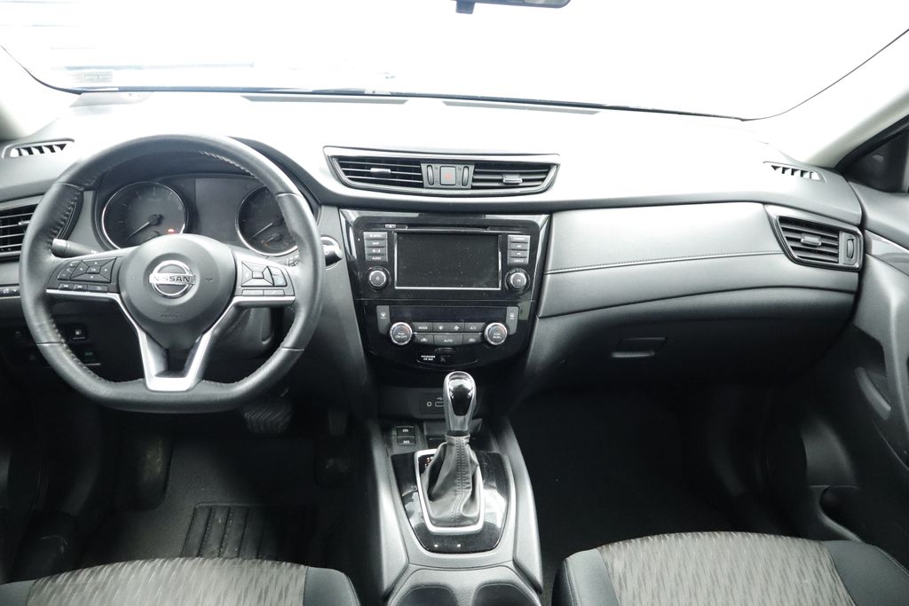 Thumbnail: 2020 Nissan Rogue - 2