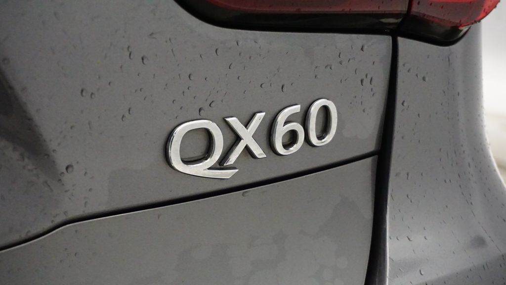 Thumbnail: 2017 INFINITI QX60 - 23