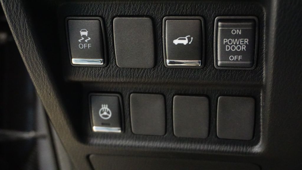 Thumbnail: 2017 INFINITI QX60 - 30